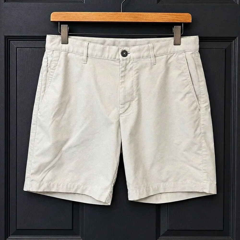 Tommy Bahama Golf Men’s Beige Solid Flat Front Shorts 33 Zip Slash Pockets